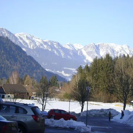 - Pichlarn Irdning Apartment *