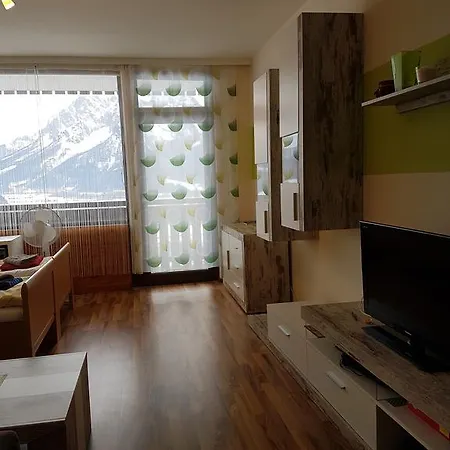 - Pichlarn Irdning דירה